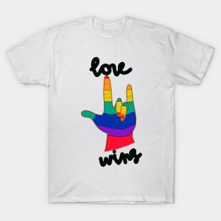 Love wins T-Shirt